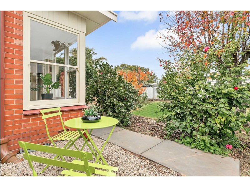 25 Shirley Avenue, Woodville West SA 5011