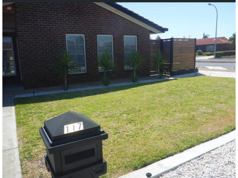 1/7 Summer St, North Haven SA 5018