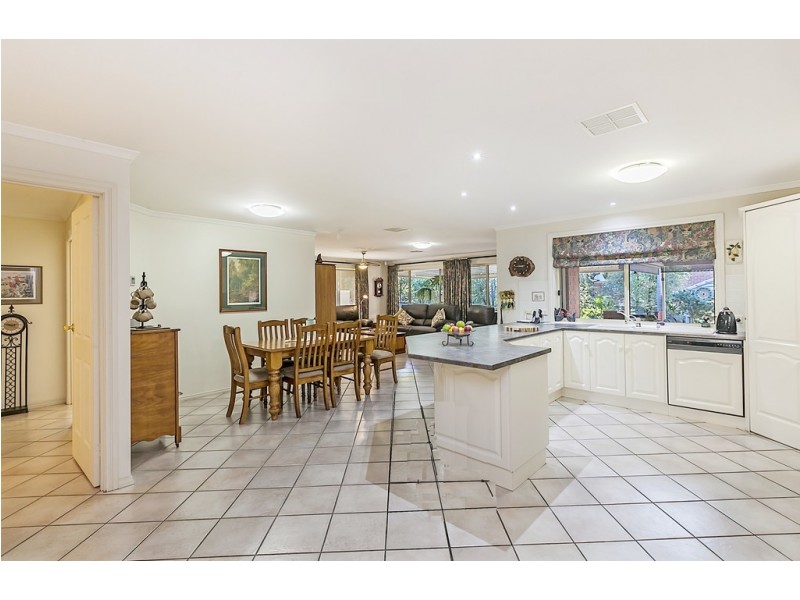 9 Jordan Court, Aberfoyle Park SA 5159