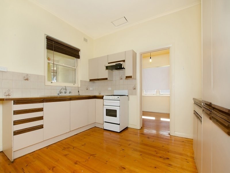 21 Herbert Street, Cheltenham SA 5014