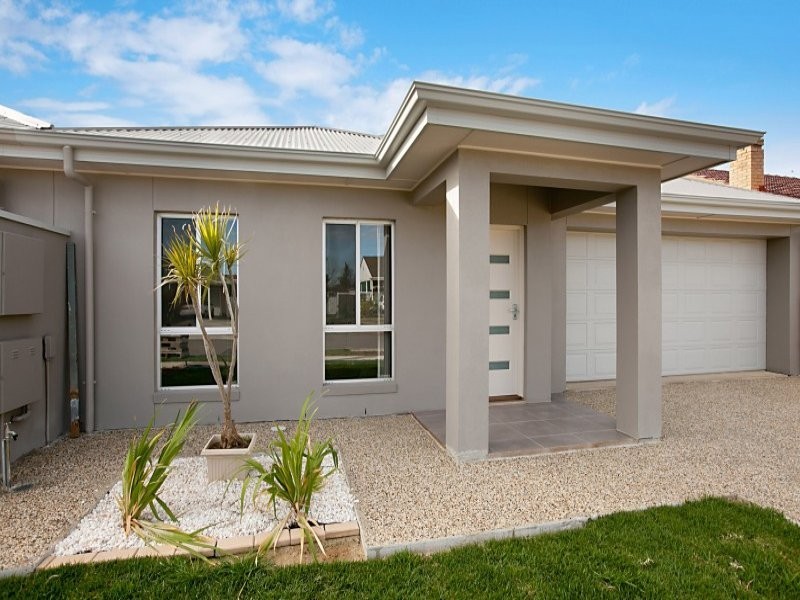 8A Lasscock Avenue, Findon SA 5023