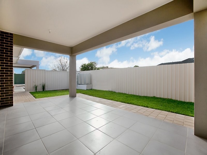 8A Lasscock Avenue, Findon SA 5023