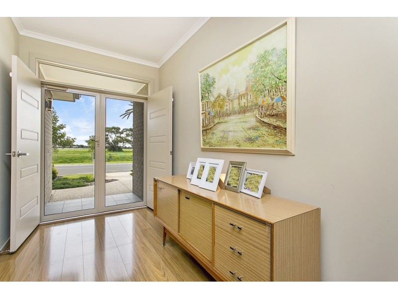 8 Edward John Parade ‘Eyre’, Penfield SA 5121