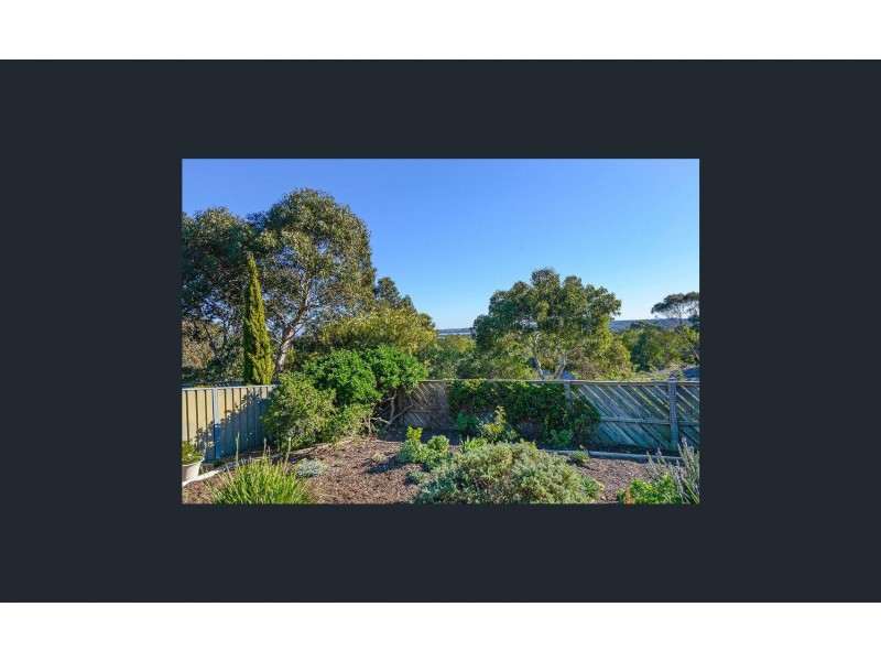 27 Panorama Drive, Aberfoyle Park SA 5159