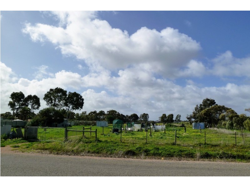 16 Garden Avenue, Two Wells SA 5501