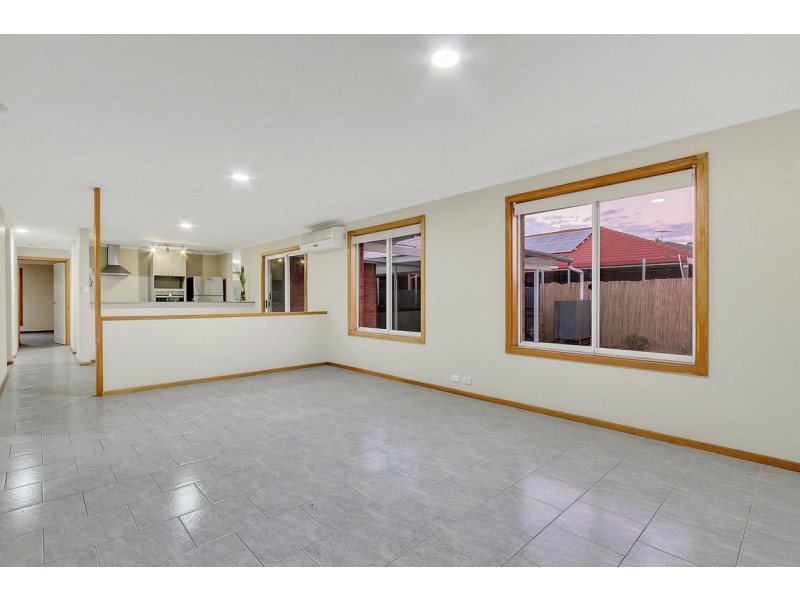 25 Thirteenth Avenue, Woodville North SA 5012