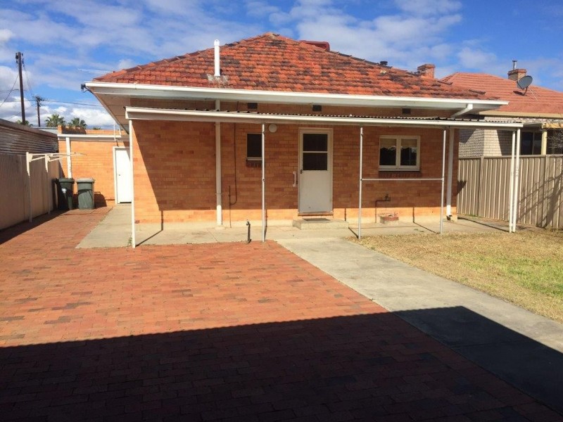 35 Portland Road, Queenstown SA 5014