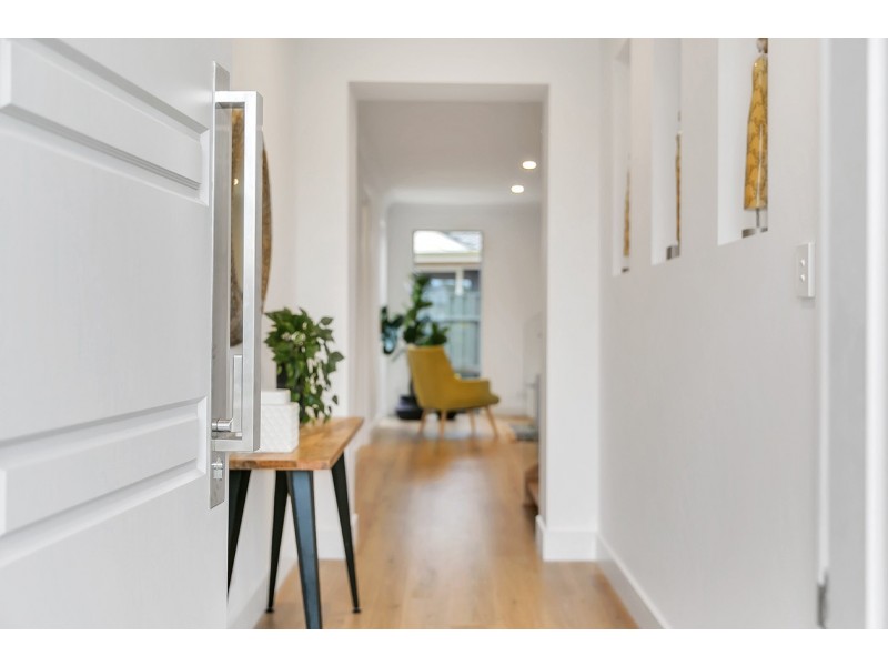 2, 25 Hollard Avenue, Grange SA 5022