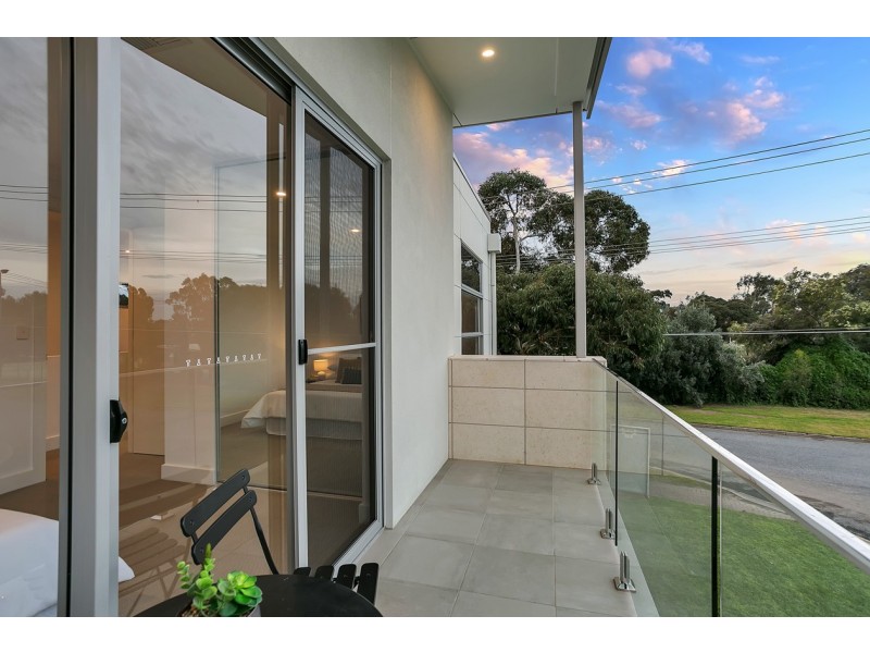 2, 25 Hollard Avenue, Grange SA 5022