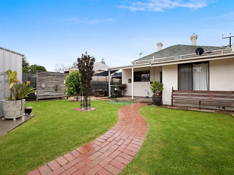 20 Hilton Street., Birkenhead SA 5015