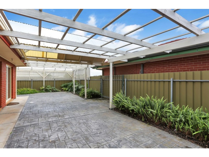 2/1 Ashington Court, Findon SA 5023
