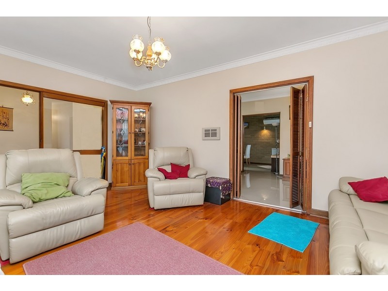 7 Rulana Court, Kidman Park SA 5025