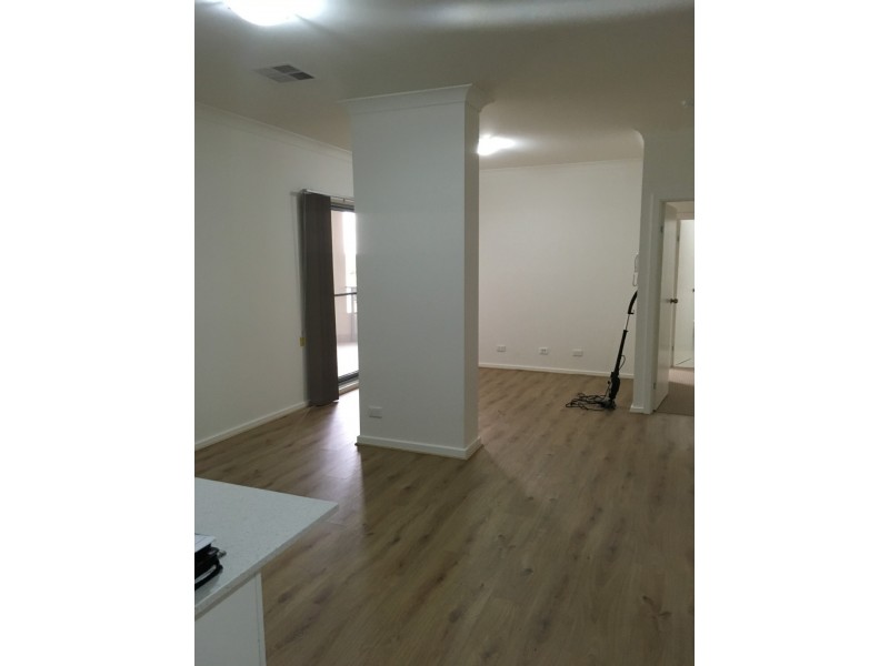 205/27-29 Metro Pde, Mawson Lakes SA 5095