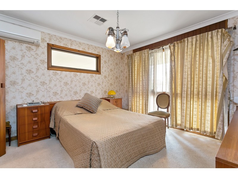 141 Trimmer Parade, Seaton SA 5023