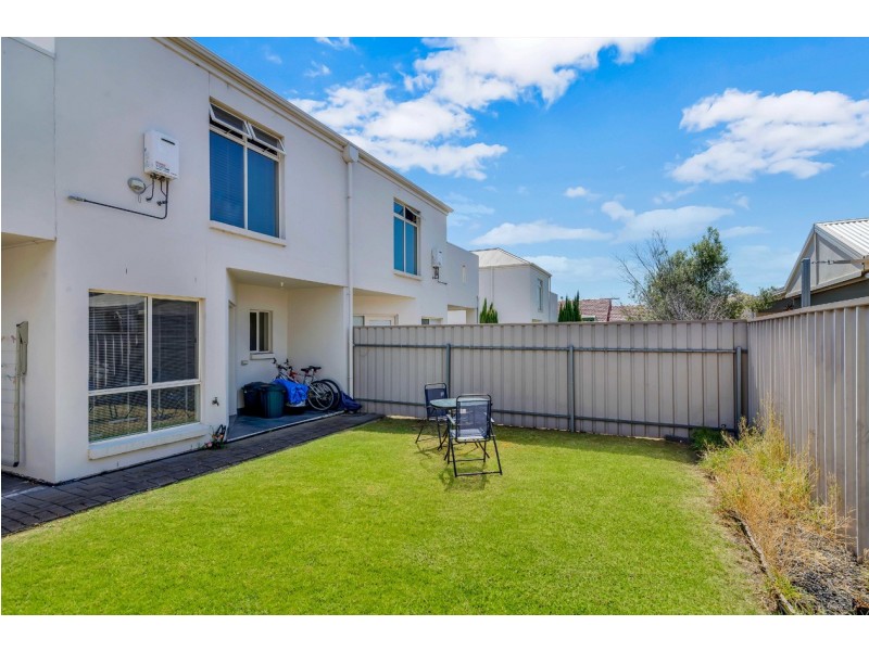 4, 190 Trimmer Parade, Seaton SA 5023