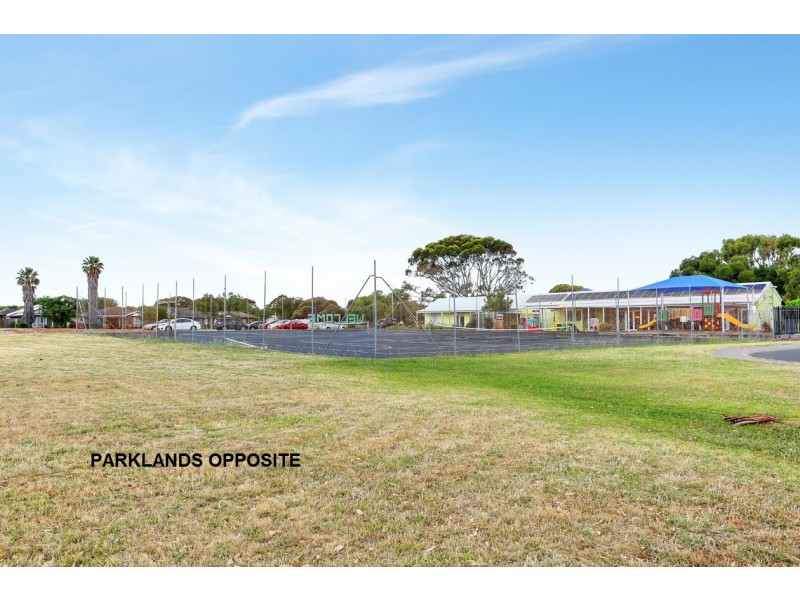 29 Schooner Road, Seaford SA 5169