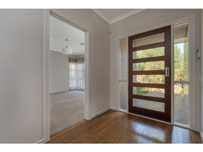 10 Greenslade Boulevard, Evanston South SA 5116