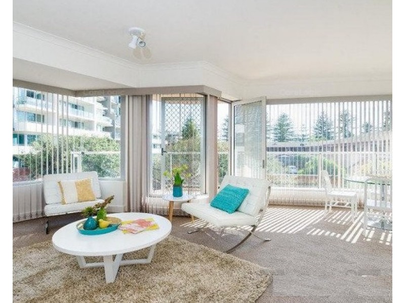 2/42 Durham Street, Glenelg SA 5045