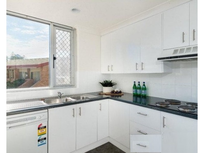 2/42 Durham Street, Glenelg SA 5045