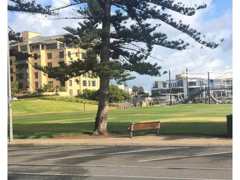 2/42 Durham Street, Glenelg SA 5045