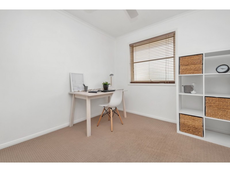 4/36-38 Debenham Crt, Greenwith SA 5125