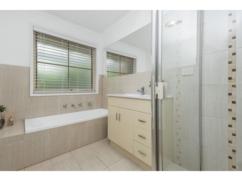 4/36-38 Debenham Crt, Greenwith SA 5125