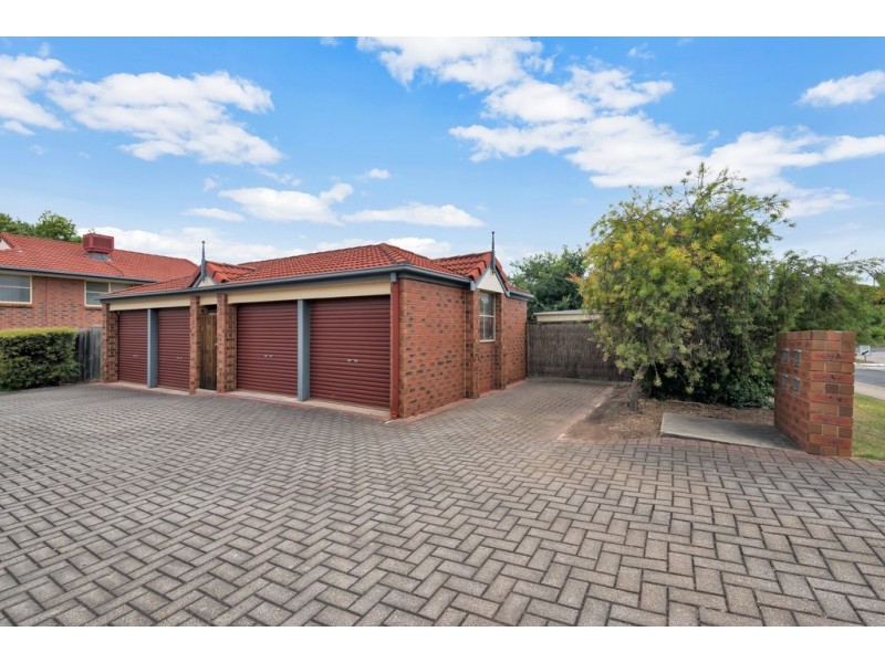 4/36-38 Debenham Crt, Greenwith SA 5125