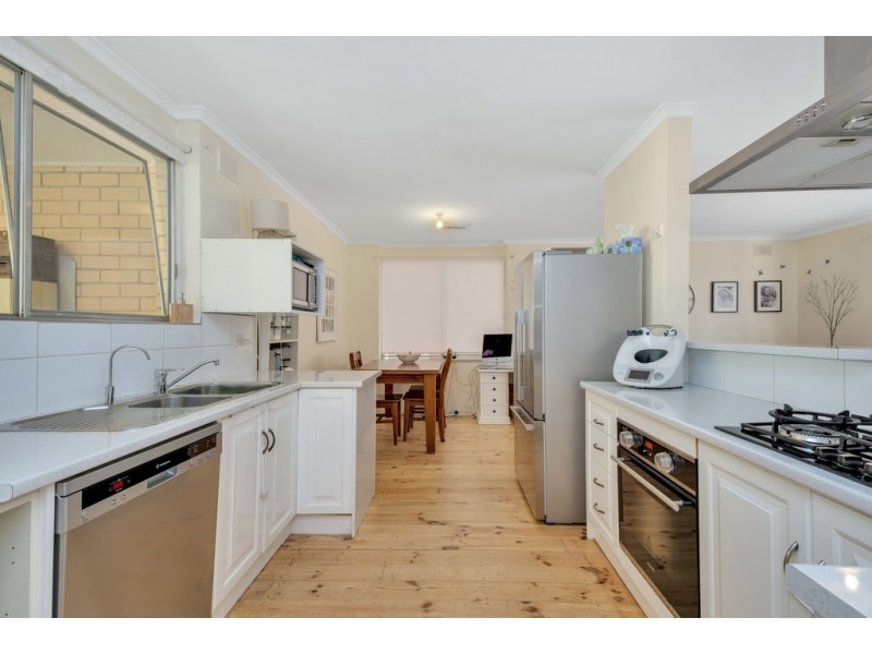 21 Creek View Drive, Redwood Park SA 5097