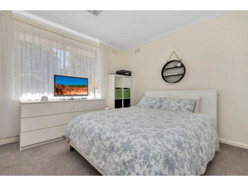 21 Creek View Drive, Redwood Park SA 5097