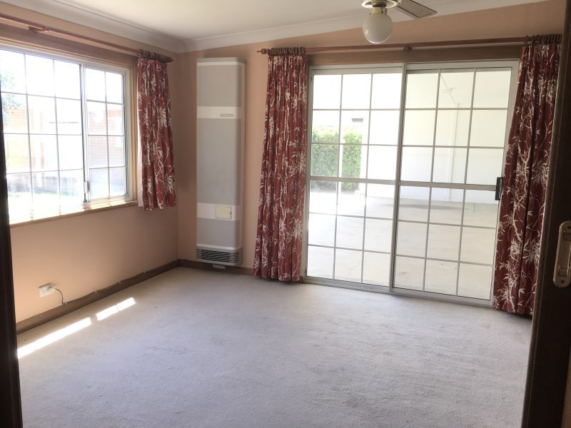 34 Shirley Ave, Woodville West SA 5011