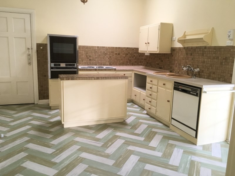 34 Shirley Ave, Woodville West SA 5011