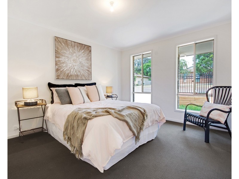 26 Selina St, Morphett Vale SA 5162