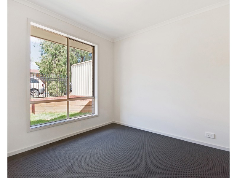 26 Selina St, Morphett Vale SA 5162