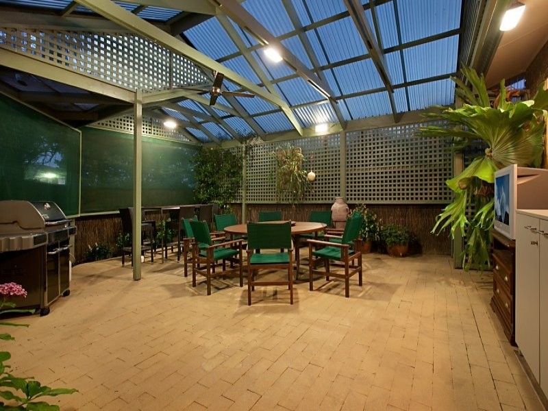 13 Shore Court, West Lakes Shore SA 5020