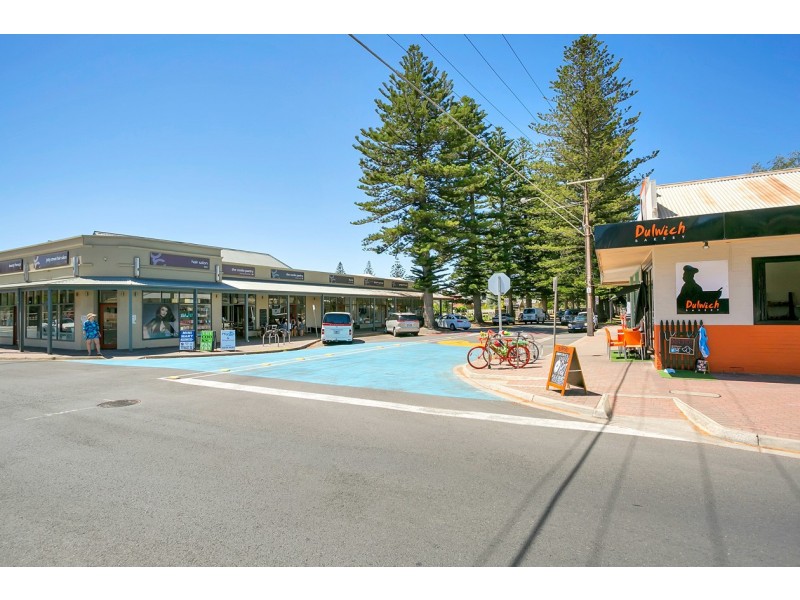 31 Swan Street, Grange SA 5022