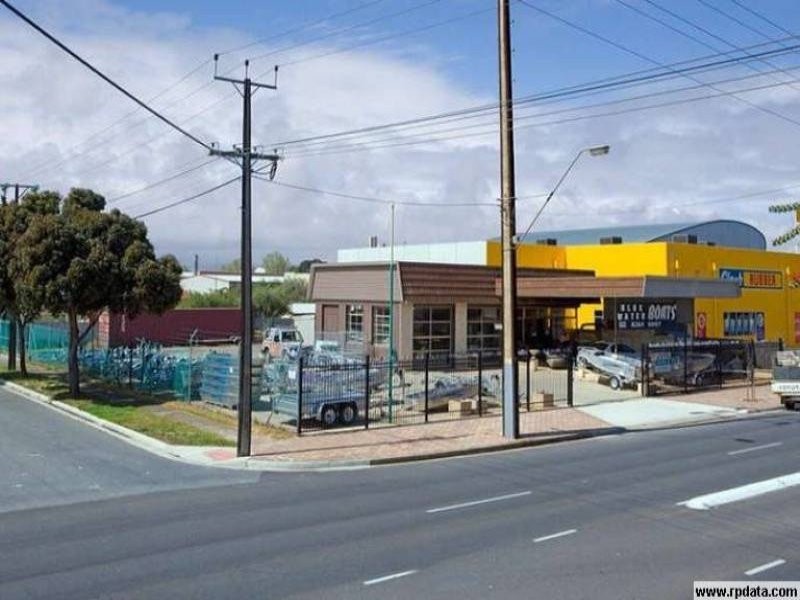 111 Tapleys Hill Road, Hendon SA 5014