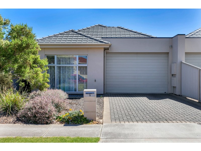 5 Winser Avenue, Seaton SA 5023