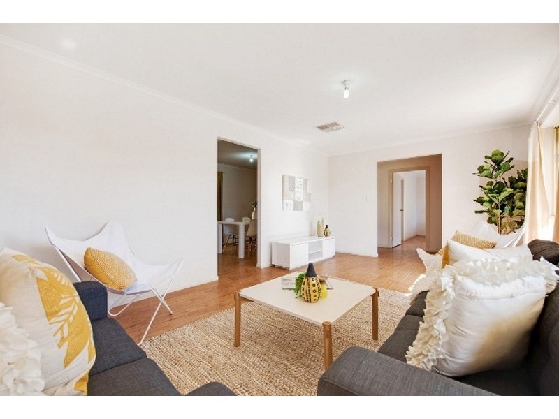 34 Kent Avenue, Clearview SA 5085