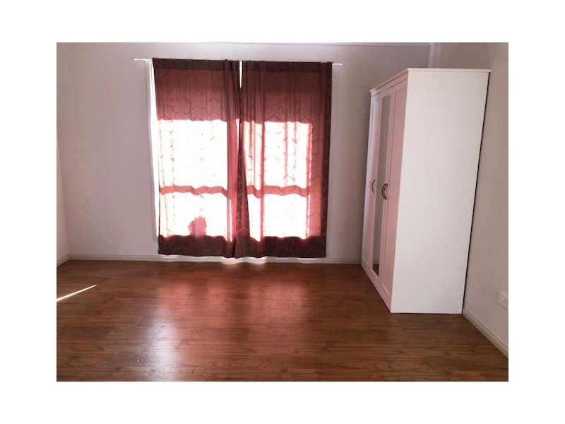 34 Kent Avenue, Clearview SA 5085