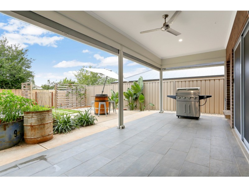 5B Pankala Road, Para Hills SA 5096