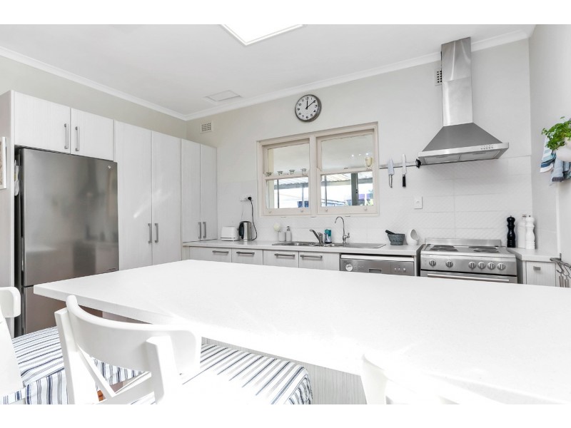 173 Victoria Road, Largs Bay SA 5016