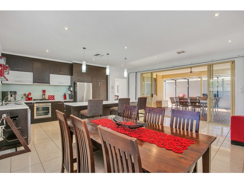 12 Ellada Court, Munno Para West SA 5115