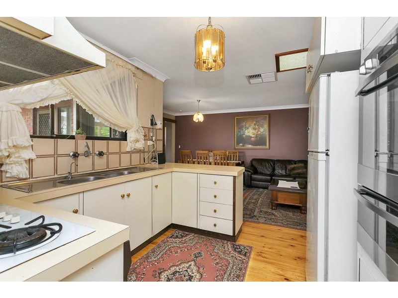 54 Griggs Drive, Athelstone SA 5076