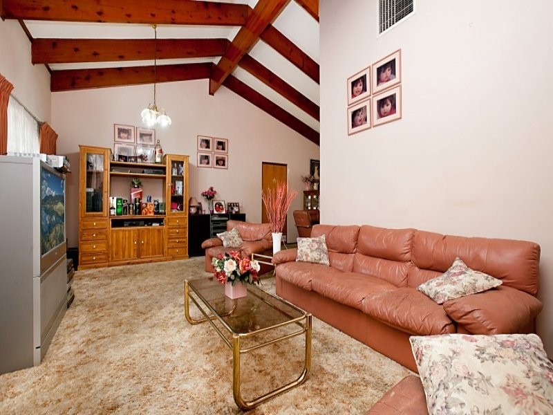 8 Hawaii Court, West Lakes SA 5021