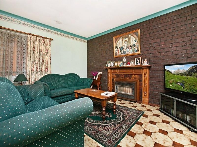 8 Hawaii Court, West Lakes SA 5021