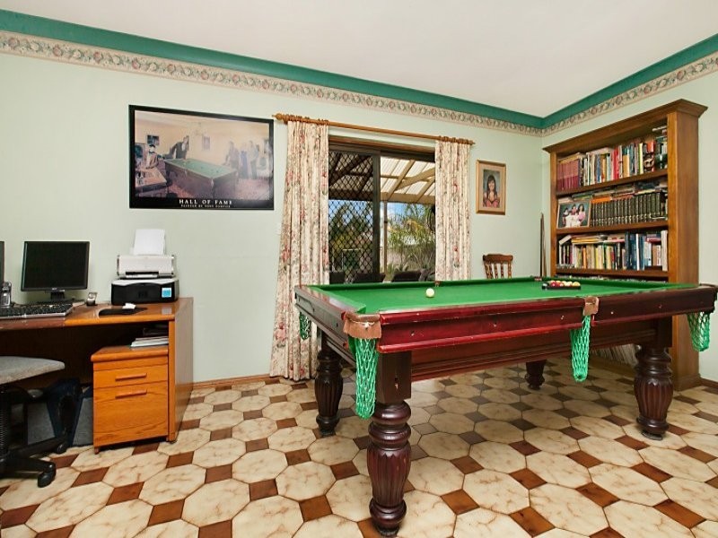 8 Hawaii Court, West Lakes SA 5021