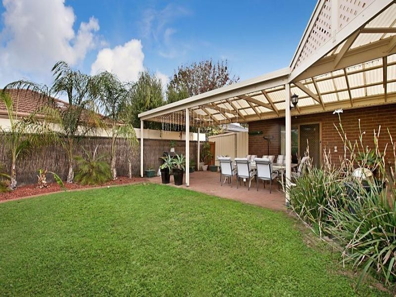 8 Hawaii Court, West Lakes SA 5021