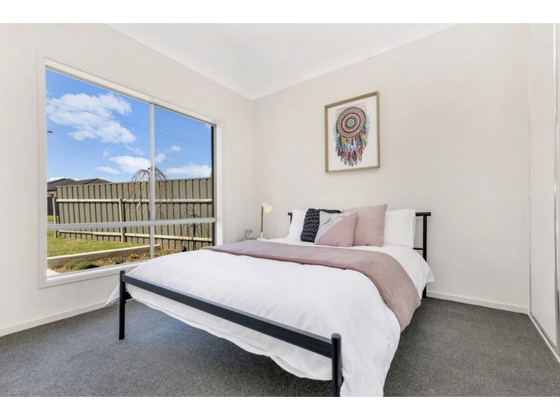 7 Buckingham Drive, Salisbury East SA 5109