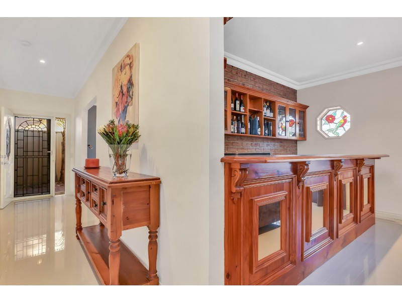 4 Foremost Court, North Haven SA 5018