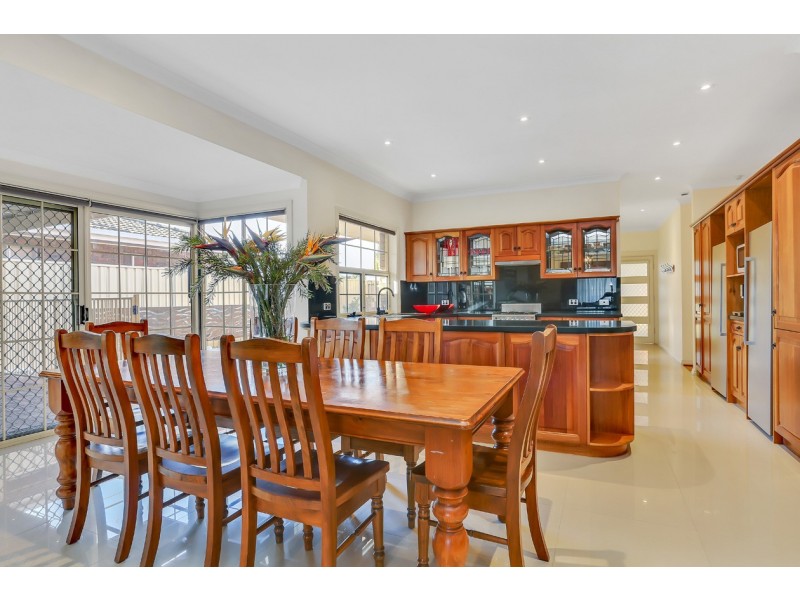 4 Foremost Court, North Haven SA 5018